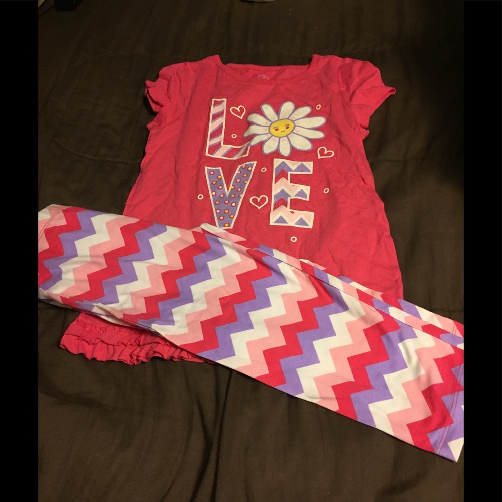 Girls top and Capri leggings
